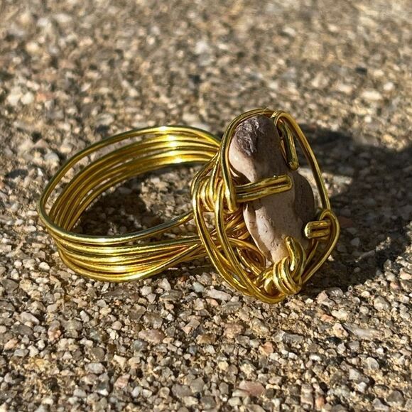 MOOKAITE JASPER WIREWRAPPED GEMSTONE CHUNKY RING - Picture 4 of 5